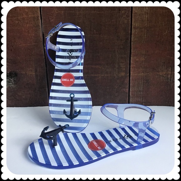 Katy Perry geli anchor sandals - Picture 5 of 7